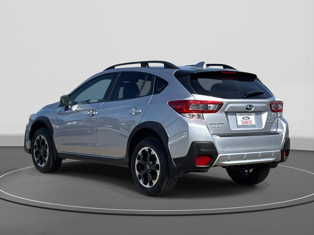 Used 2021 Subaru Crosstrek 2.0i Premium w/ Moonroof Package image 2