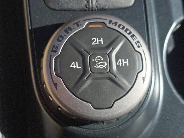 Certified 2024 Ford Bronco Outer Banks AWD/4WD image 32
