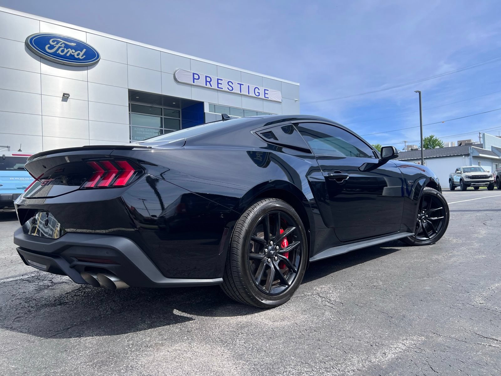Certified 2025 Ford Mustang GT Premium RWD image 18