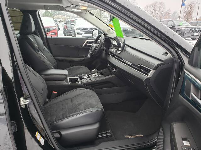 Used 2022 Mitsubishi Outlander SE image 18