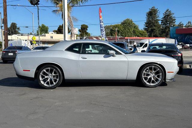 Used 2022 Dodge Challenger GT image 6