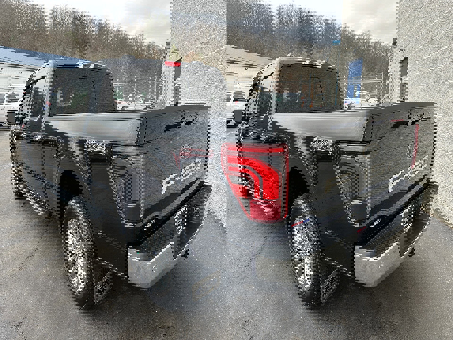 Certified 2025 Ford F150 Lariat w/ Equipment Group 501A Mid image 4