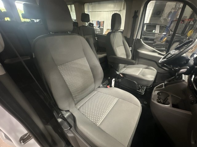 Certified 2025 Ford Transit 350 XLT RWD image 31