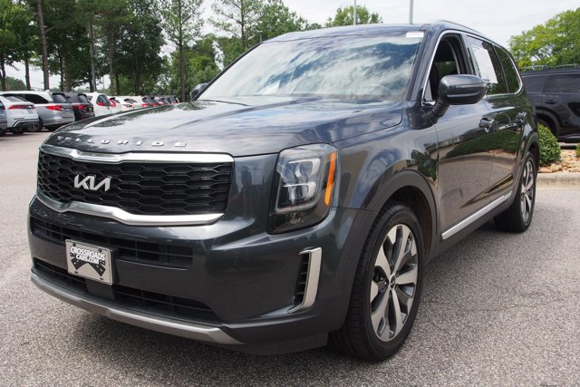 Used 2022 Kia Telluride EX w/ EX Premium Package FWD image 4