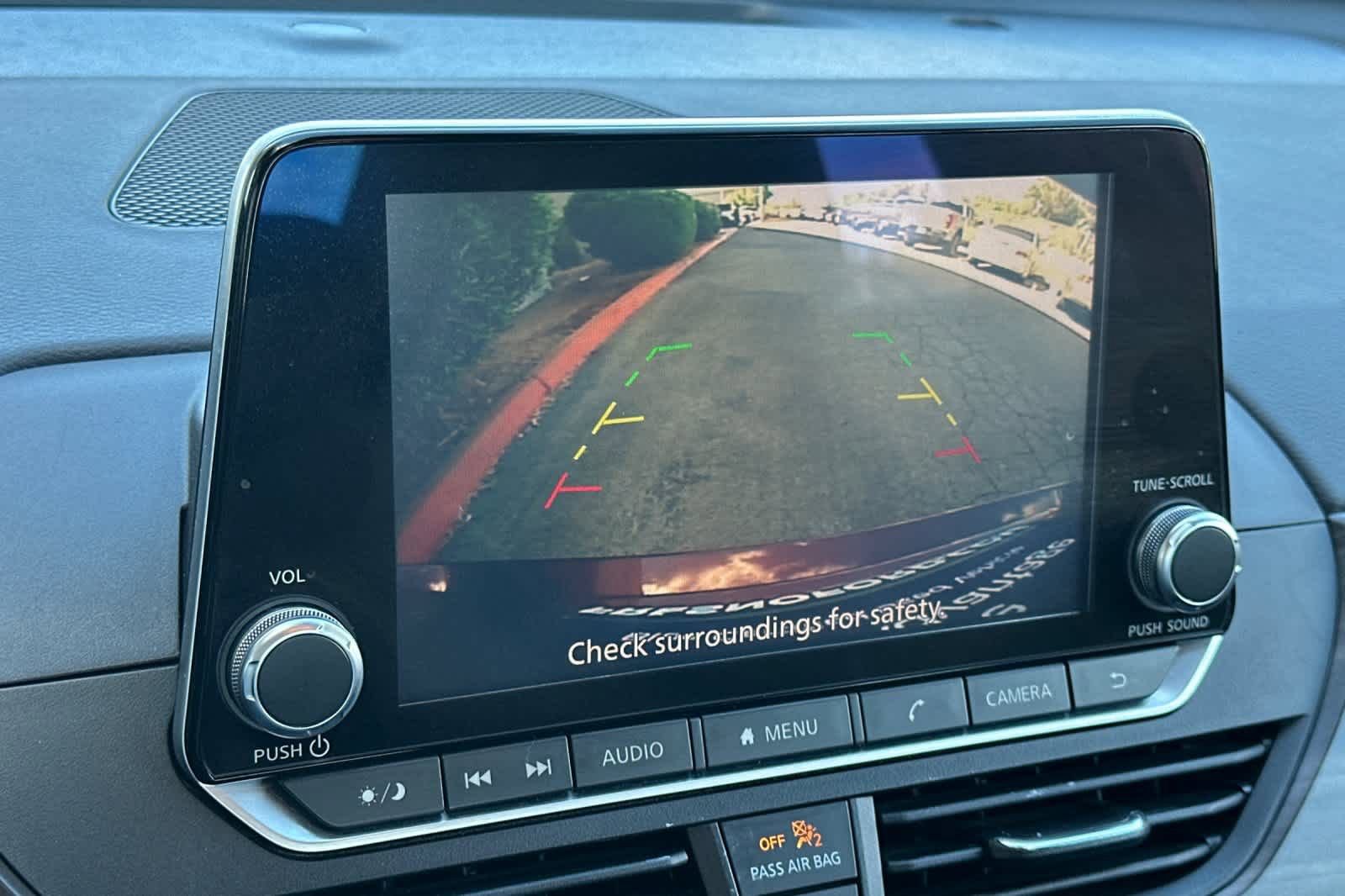 Used 2024 Nissan Altima 2.5 SV image 19