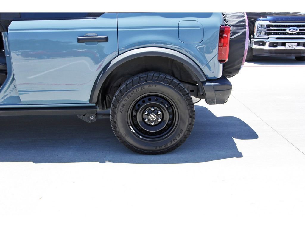 Certified 2023 Ford Bronco Black Diamond AWD/4WD image 32