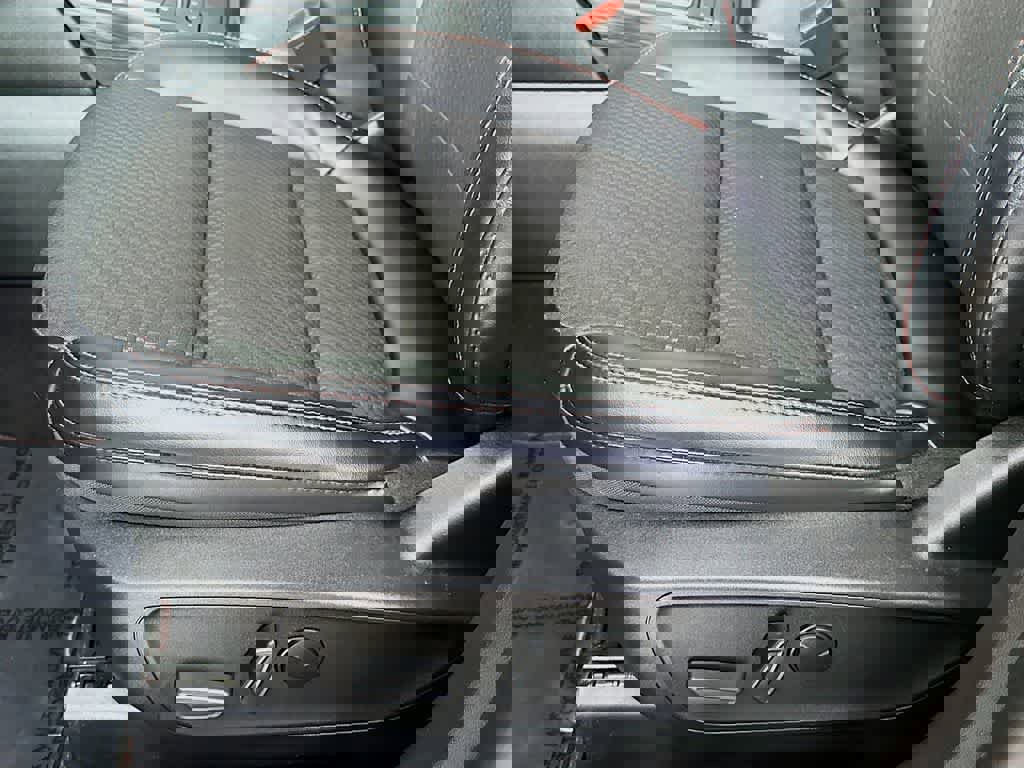 Certified 2023 Ford Escape ST-Line image 30