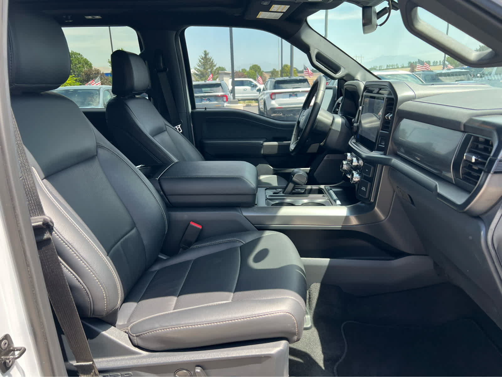 Certified 2025 Ford F150 Lariat AWD/4WD image 17