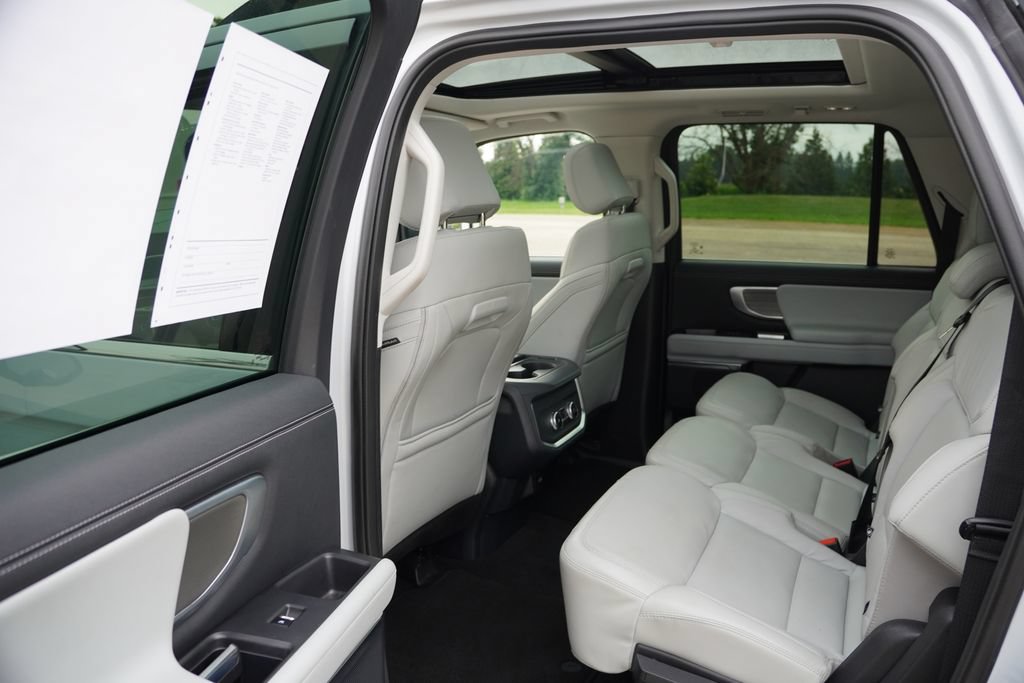Certified 2025 Ford Expedition Max Platinum AWD/4WD image 17
