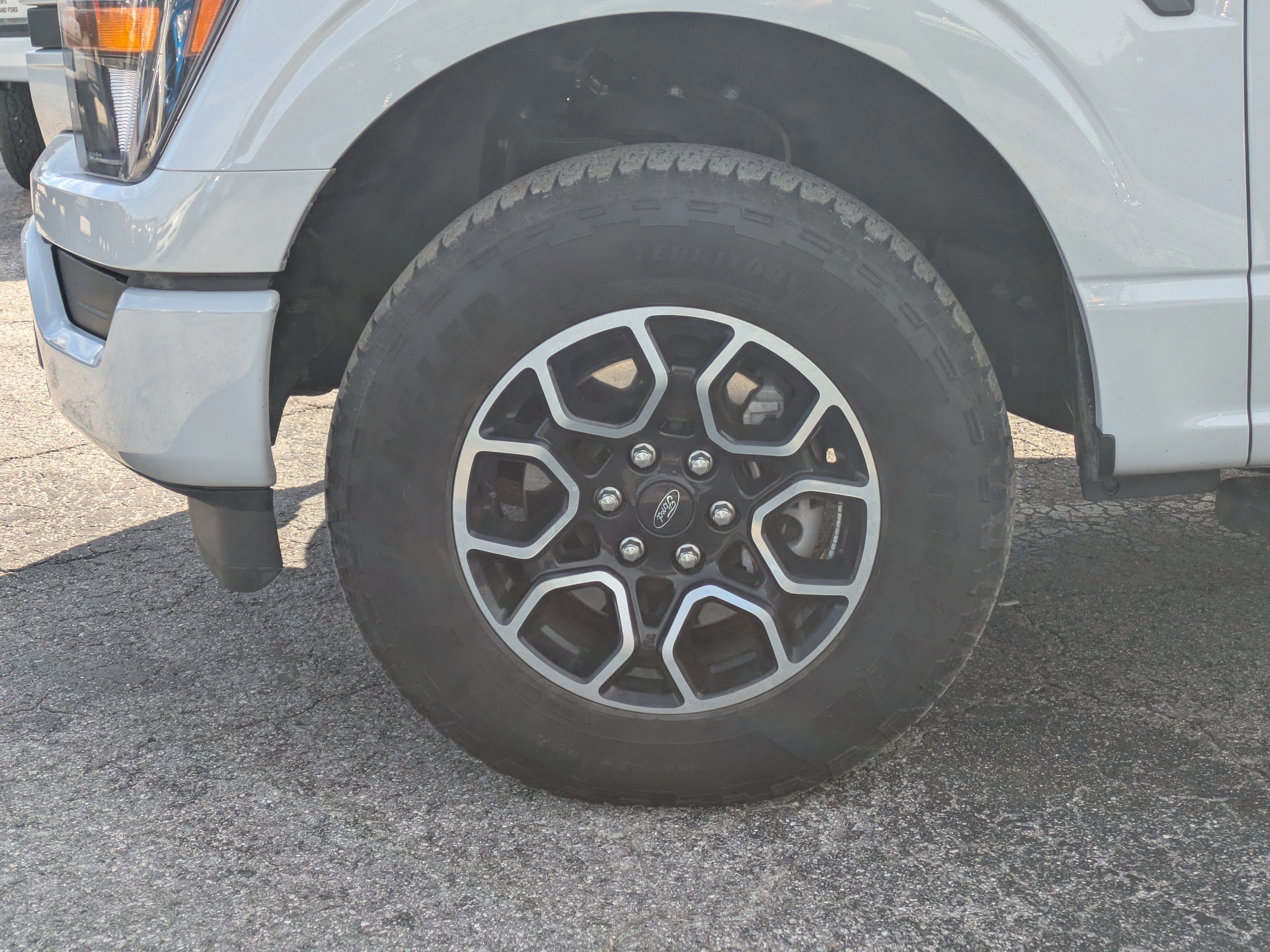 Certified 2023 Ford F150 XL w/ STX Appearance Package image 10