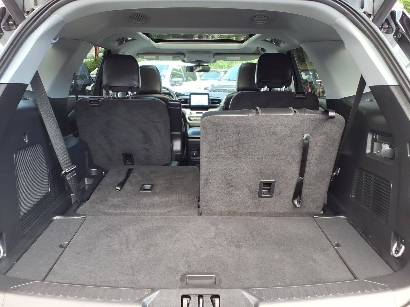 Certified 2024 Ford Explorer XLT w/ Equipment Group 202A AWD/4WD image 28
