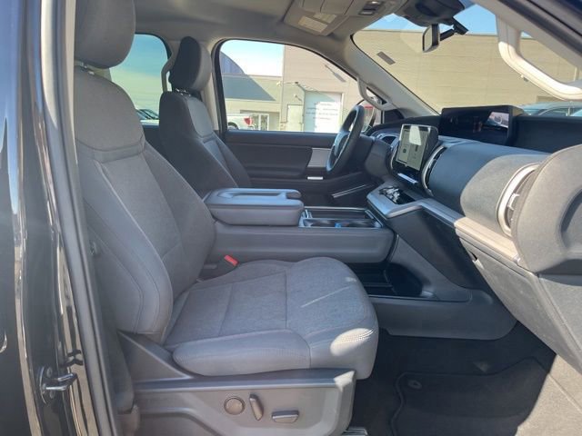 Certified 2025 Ford Expedition Active image 29