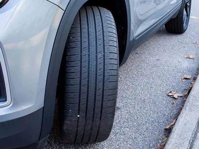 Used 2024 Volkswagen Atlas SE image 9