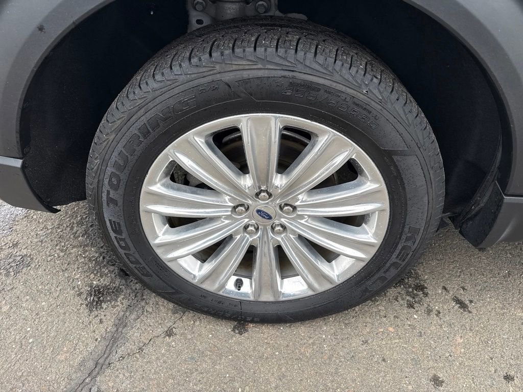 Certified 2022 Ford Explorer Limited w/ Hybrid Equipment Group 310A image 45