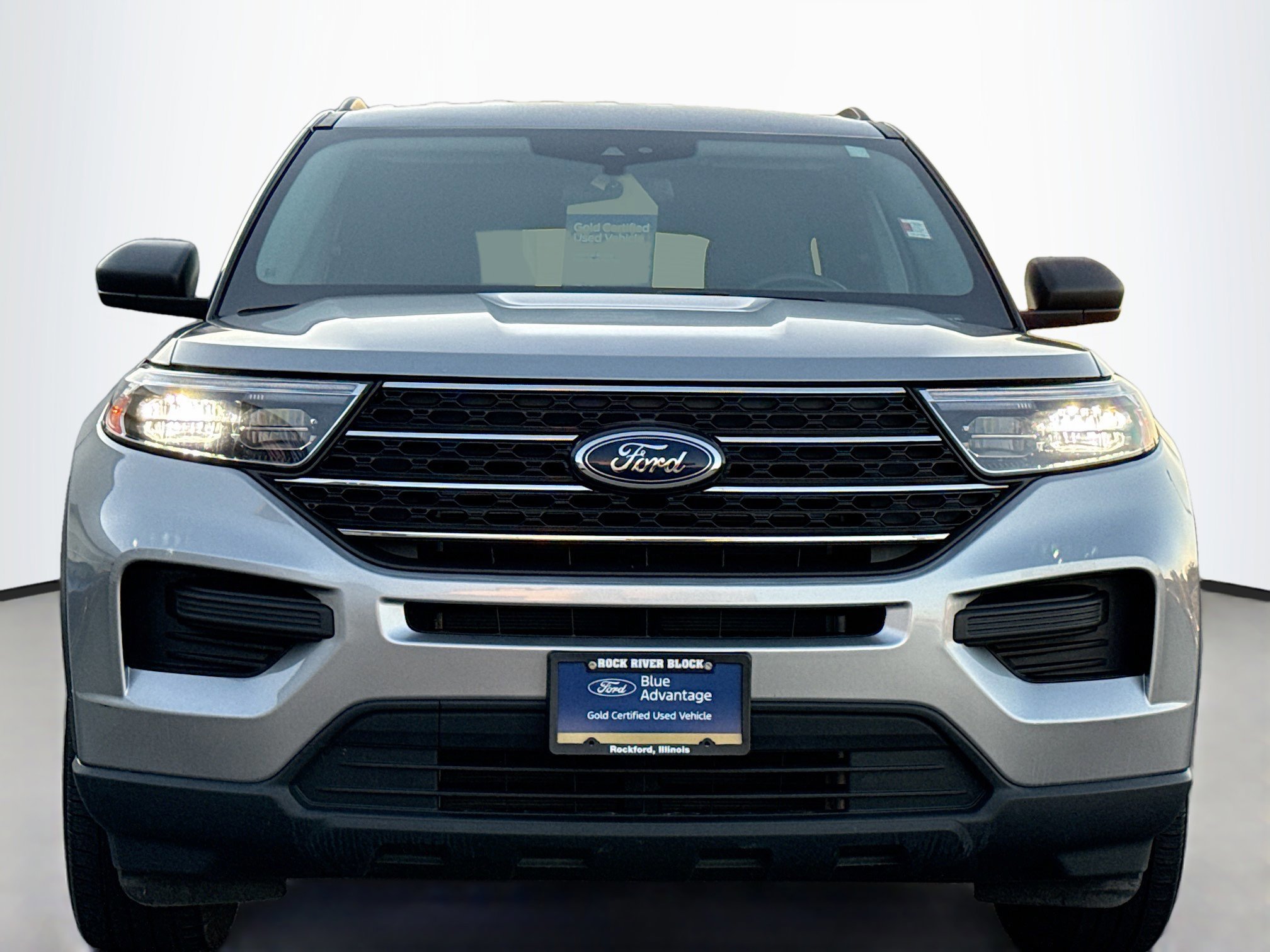 Certified 2023 Ford Explorer XLT w/ Class IV Trailer Tow Package image 5