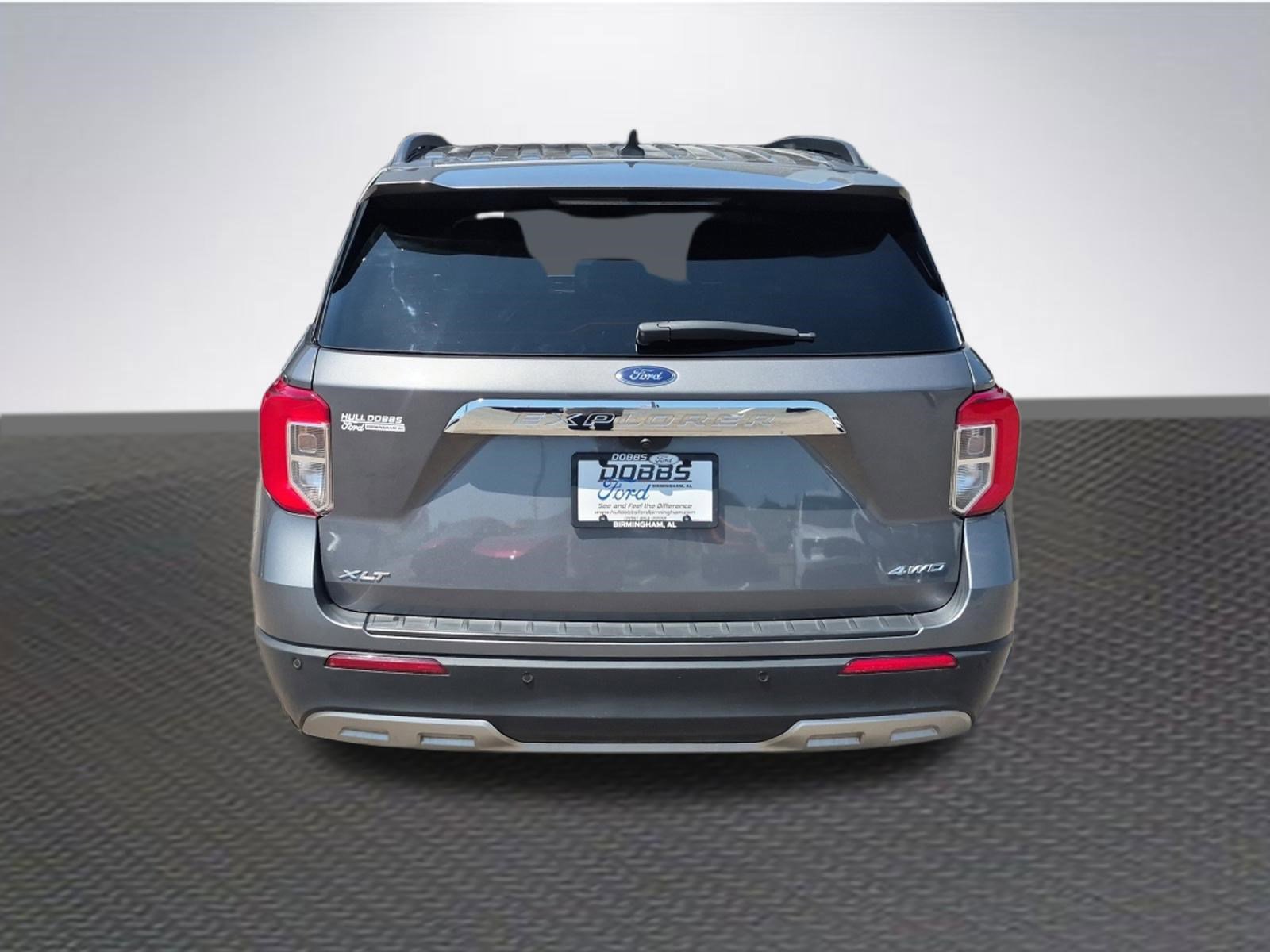 Certified 2024 Ford Explorer XLT w/ Equipment Group 202A AWD/4WD image 6