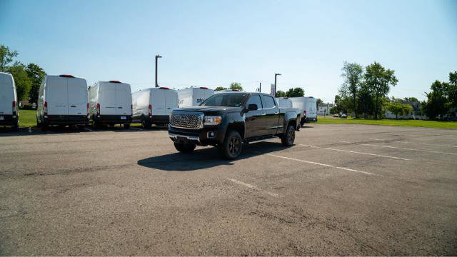 Used 2017 GMC Canyon Denali AWD/4WD image 2