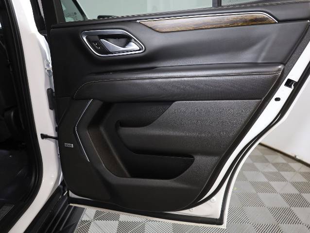 Used 2021 Chevrolet Tahoe Premier AWD/4WD image 38
