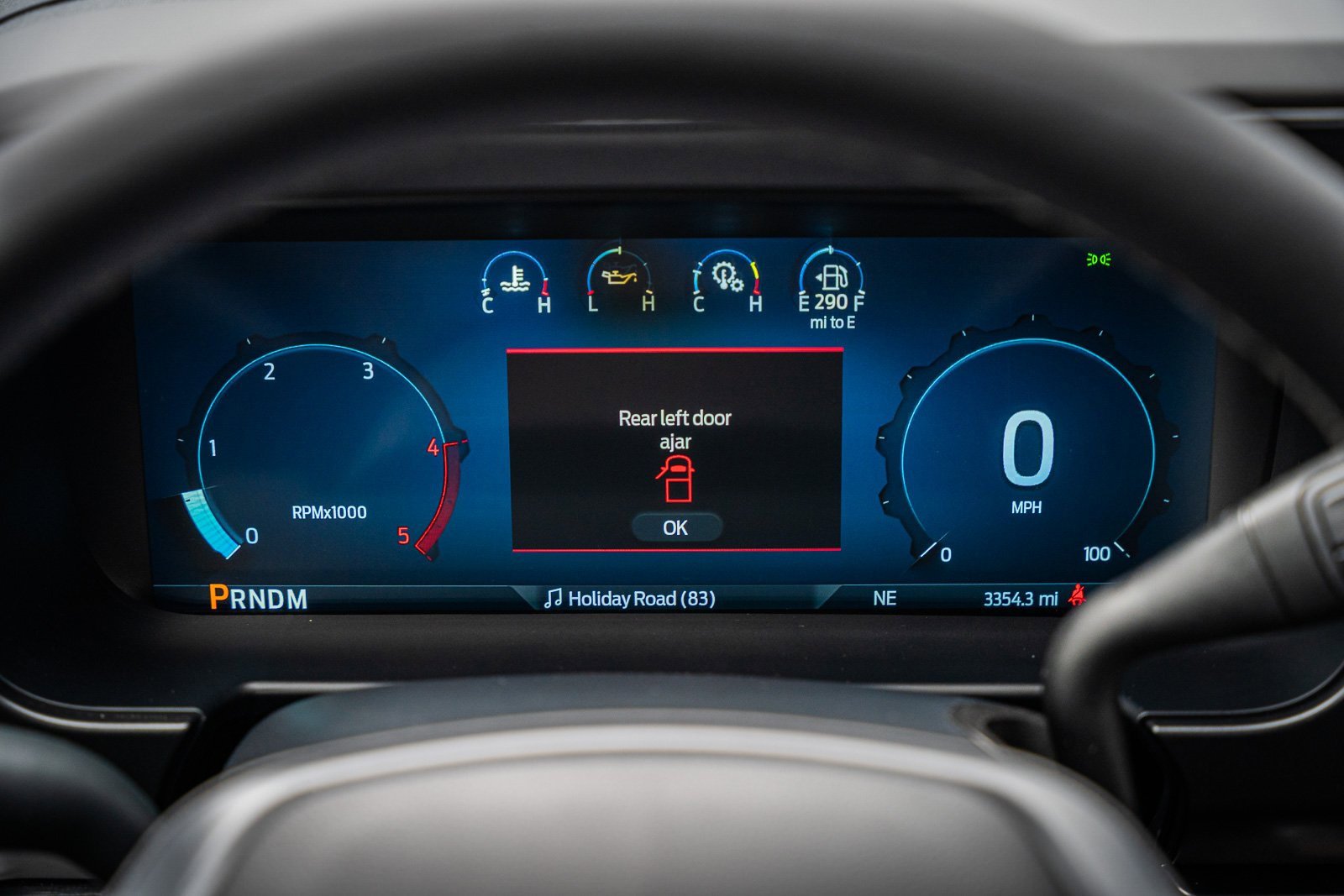 Certified 2025 Ford F250 Lariat w/ Black Appearance Package image 30