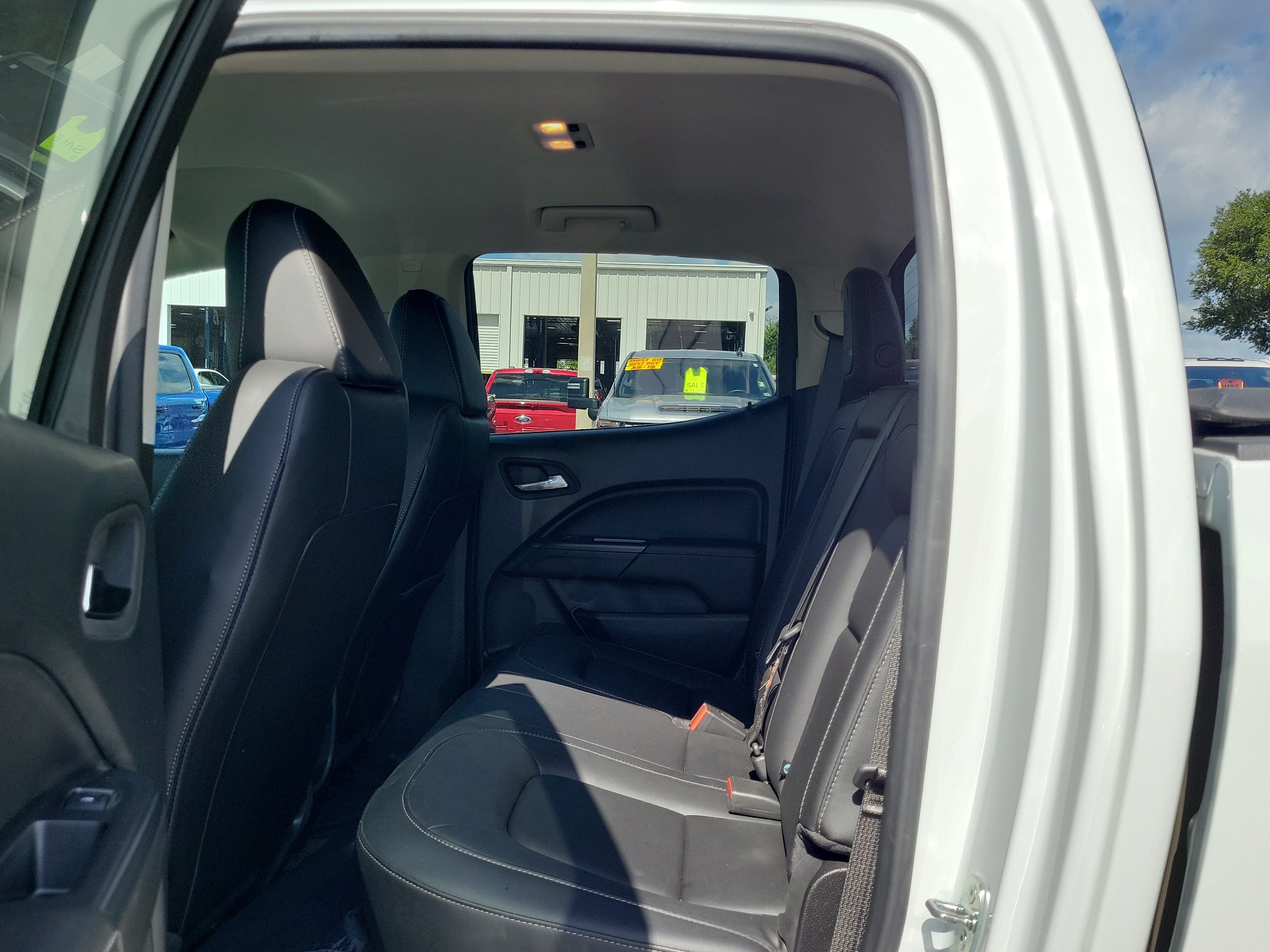 Used 2022 GMC Canyon Elevation w/ Elevation Premium Package RWD image 11