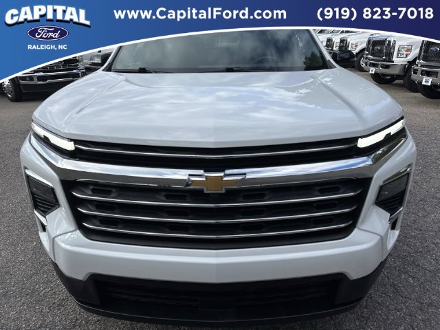 Used 2026 Chevrolet Traverse LT FWD image 10