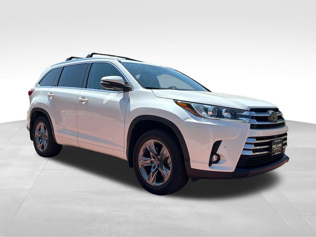 Used 2019 Toyota Highlander Limited Platinum AWD/4WD image 1