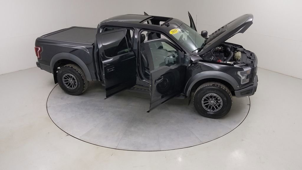 Certified 2019 Ford F150 Raptor w/ Equipment Group 802A Luxury image 49