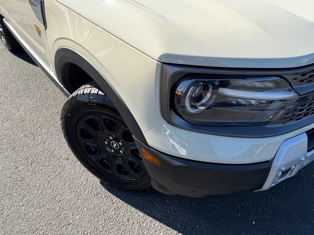 Certified 2025 Ford Bronco Sport Badlands w/ Badlands Tech Package AWD/4WD image 2