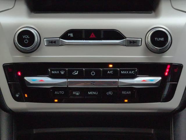 Certified 2023 Ford Explorer XLT w/ Equipment Group 202A AWD/4WD image 20