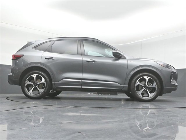 Certified 2023 Ford Escape ST-Line Elite image 17