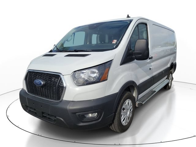 Certified 2025 Ford Transit 250 Low Roof w/ Exterior Upgrade Package RWD image 4