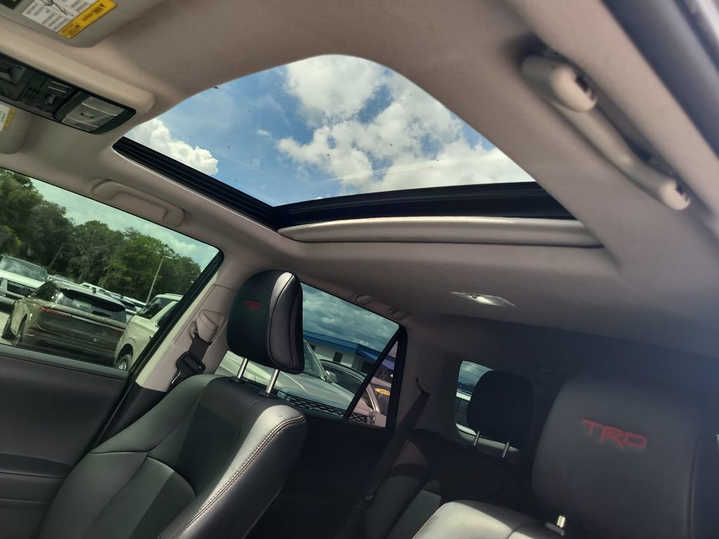 Used 2023 Toyota 4Runner TRD Off-Road Premium w/ Moonroof Package AWD/4WD image 20