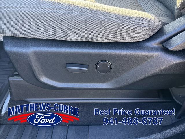 Certified 2021 Ford F250 XLT w/ XLT Premium Package AWD/4WD image 16
