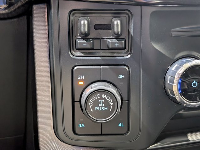 Certified 2025 Ford F150 Raptor w/ Equipment Group 803A Raptor R AWD/4WD image 8