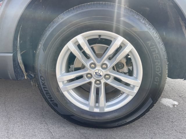 Certified 2024 Ford Explorer XLT w/ Equipment Group 202A AWD/4WD image 11