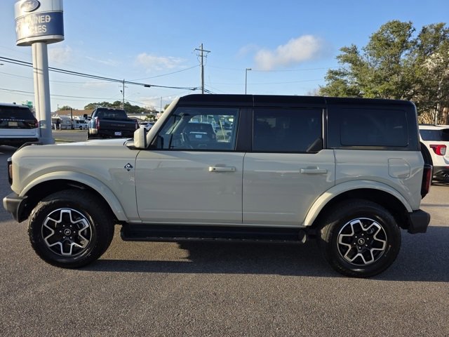 Certified 2025 Ford Bronco Outer Banks image 2