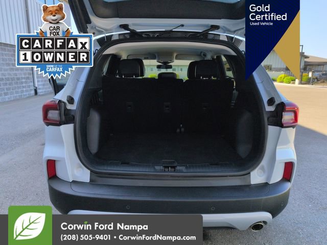 Certified 2025 Ford Escape Platinum AWD/4WD image 30