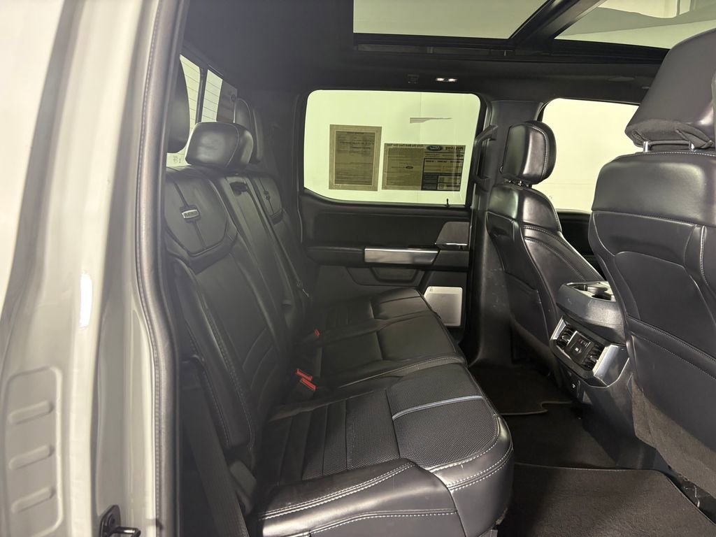Certified 2025 Ford F350 Platinum w/ Tremor Off-Road Package AWD/4WD image 34