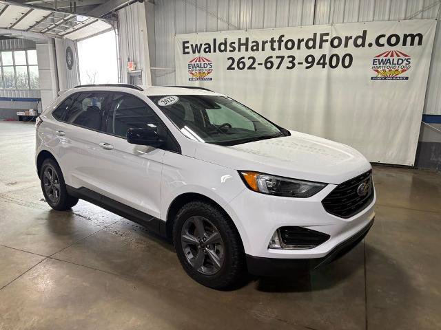 Certified 2023 Ford Edge SEL w/ Sport Appearance Package AWD/4WD image 2