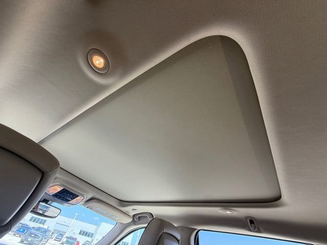 Used 2021 Jeep Grand Cherokee Overland image 13