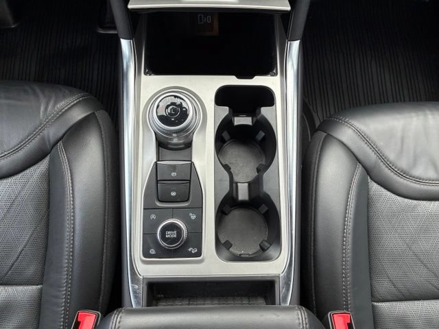 Certified 2023 Ford Explorer Platinum w/ Technology Package AWD/4WD image 17