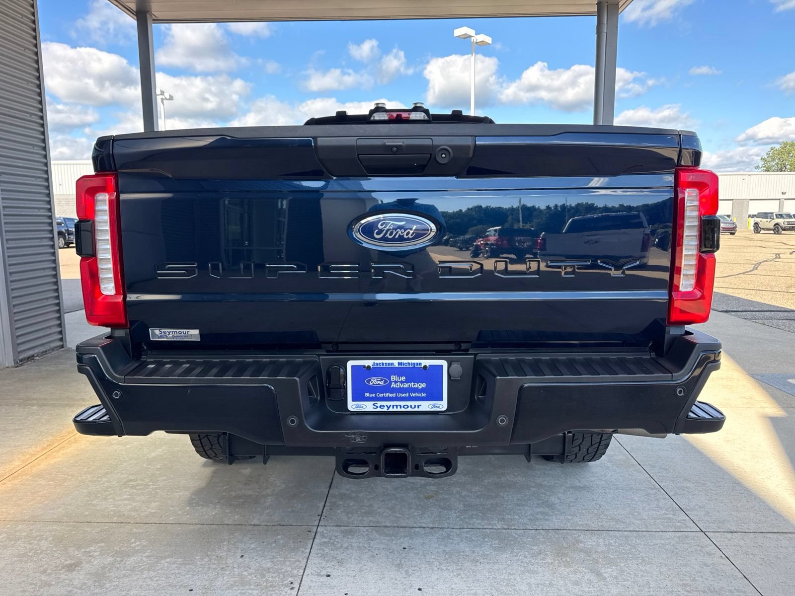 Certified 2023 Ford F250 XL w/ STX Appearance Package AWD/4WD image 5