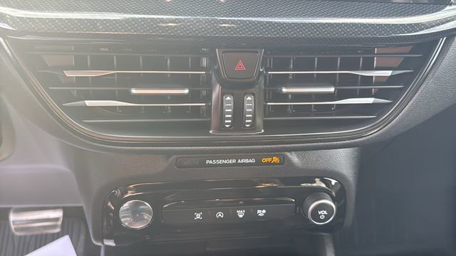 Certified 2024 Ford Escape ST-Line w/ Tech Pack #1 image 27