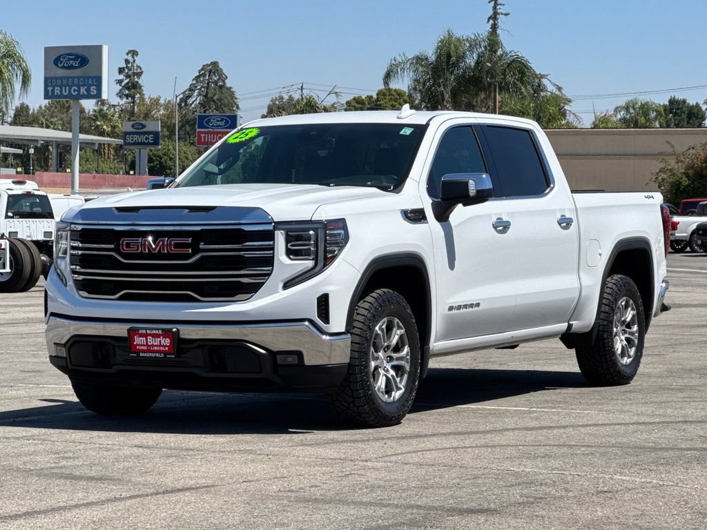 Used 2025 GMC Sierra 1500 SLT AWD/4WD image 7