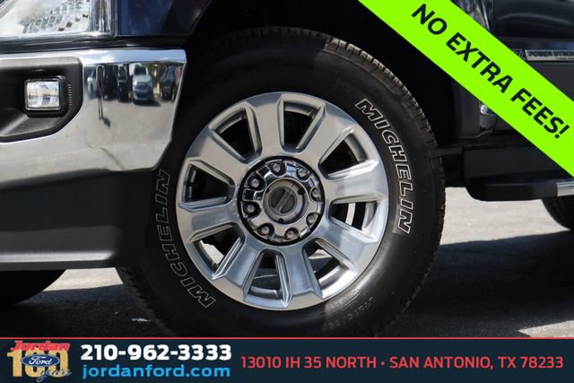 Certified 2020 Ford F250 Lariat w/ Lariat Ultimate Package AWD/4WD image 3