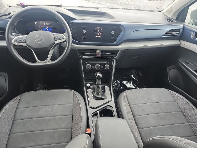 Used 2024 Volkswagen Taos SE FWD image 7