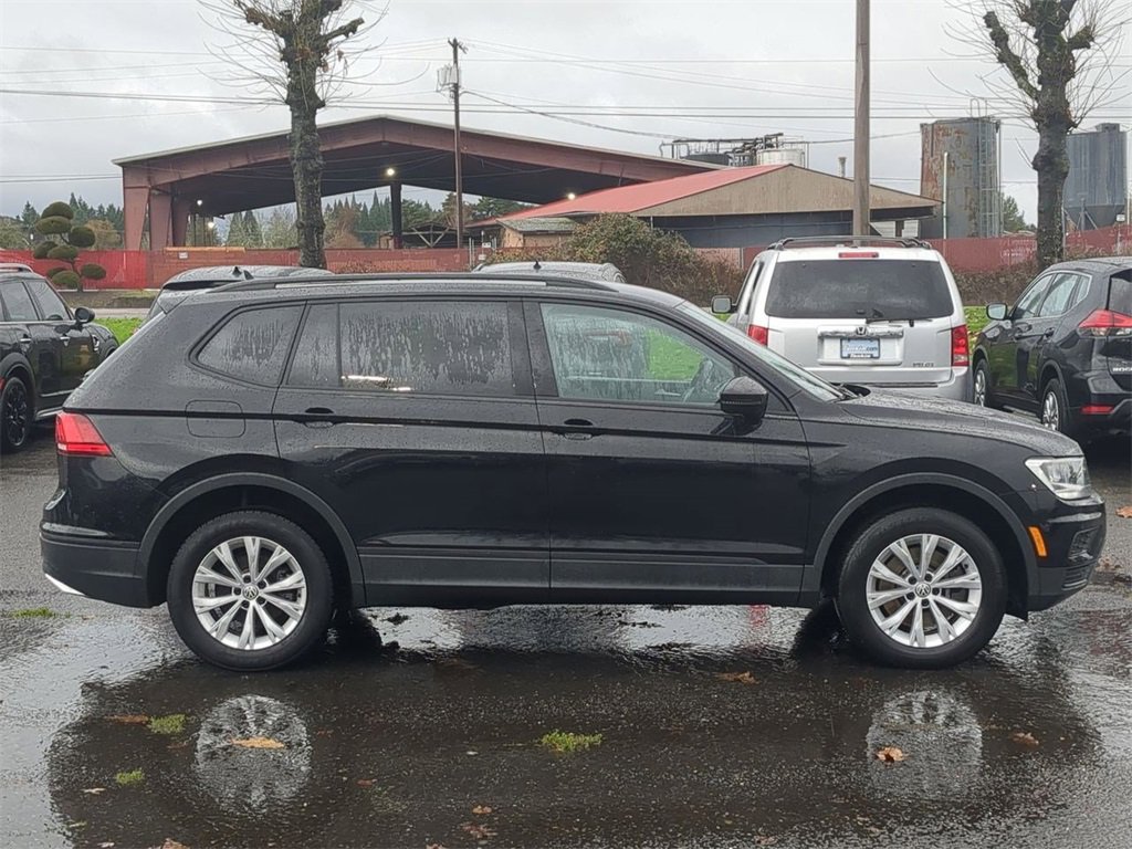 Used 2020 Volkswagen Tiguan S image 6