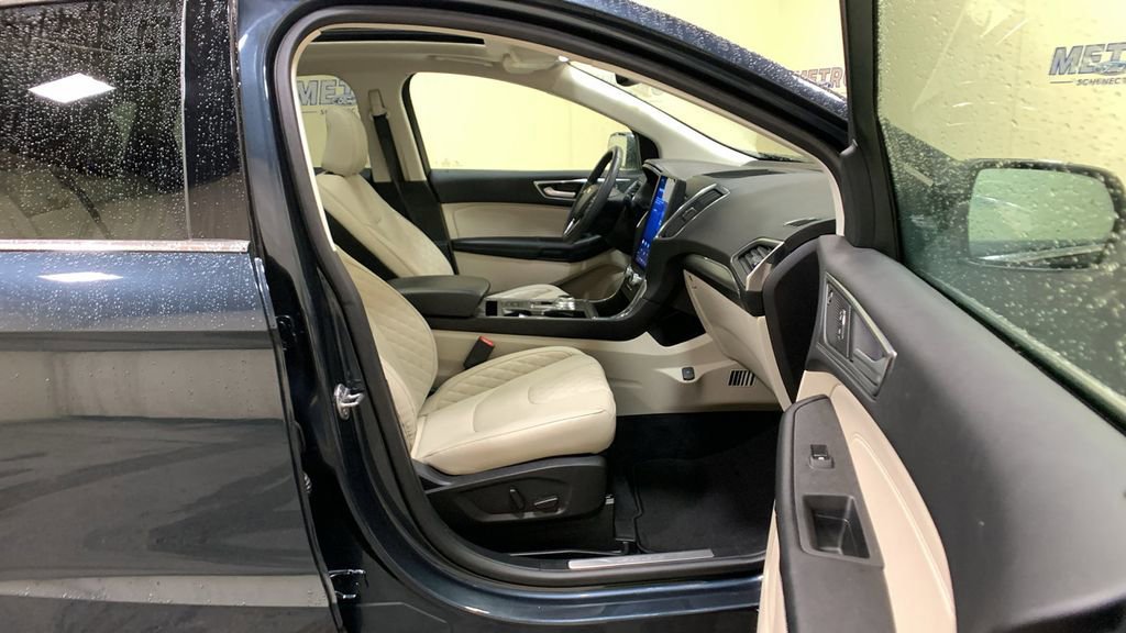 Certified 2023 Ford Edge Titanium w/ Equipment Group 301A image 13
