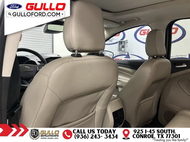 Certified 2019 Ford Escape Titanium FWD image 15