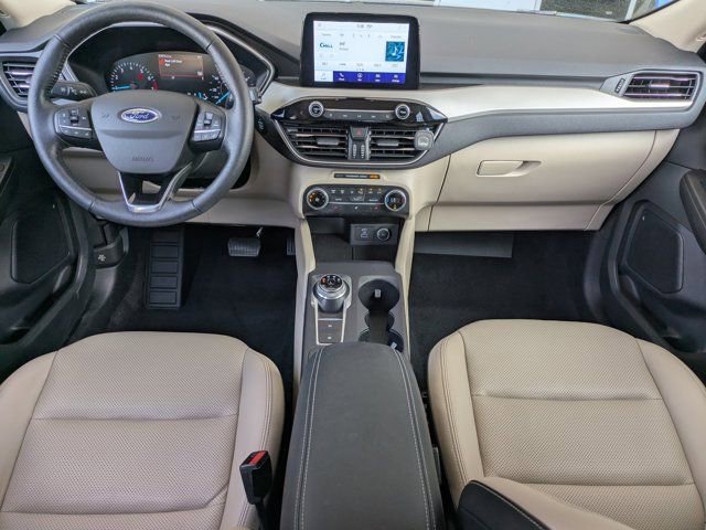 Certified 2020 Ford Escape SEL image 12